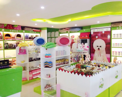 圣宠天津河西区宠物店产品展示区