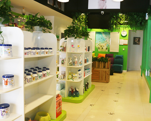 圣宠上海浦东新区宠物店产品展示区